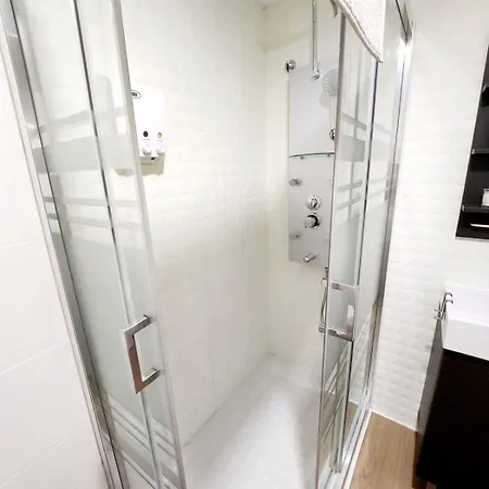Estudio Melmar En Playamar * Торремолинос