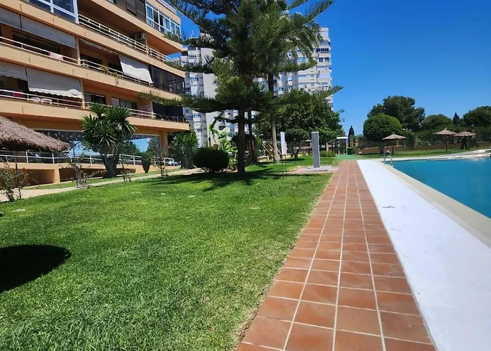 Estudio Melmar En Playamar Torremolinos